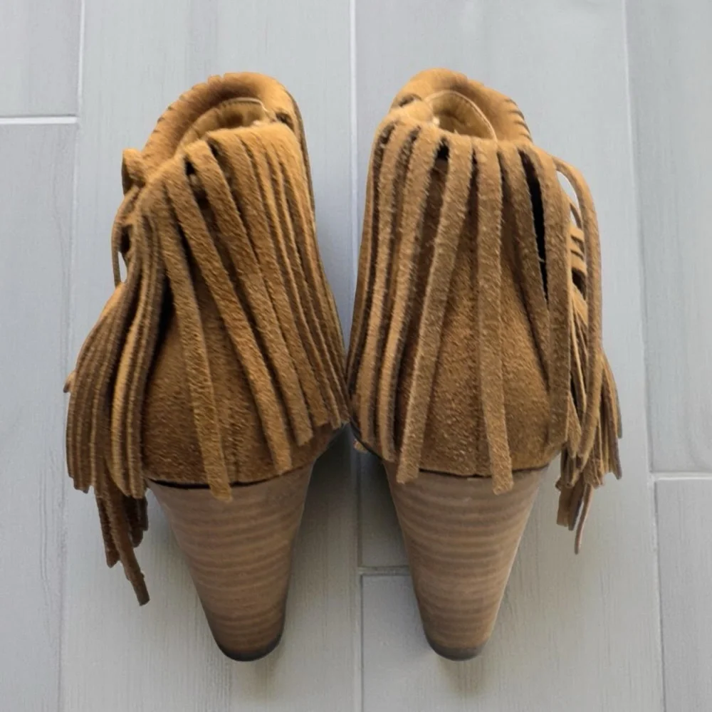 Lucky Brand Tan Fringe Ankle Booties 6.5